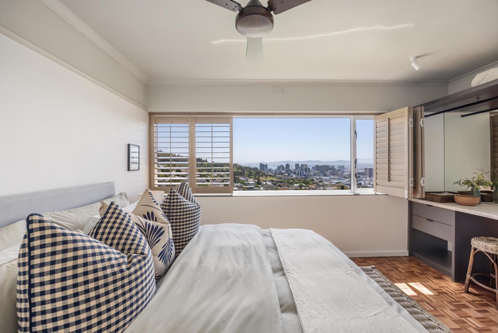 Tamboerskloof Luxury Apartment. * Cape Town