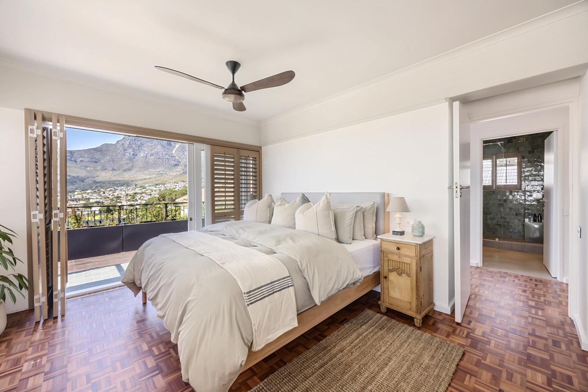 Tamboerskloof Luxury Apartment. Apartment