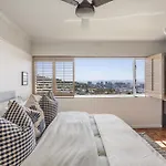 Tamboerskloof Luxury Apartment.