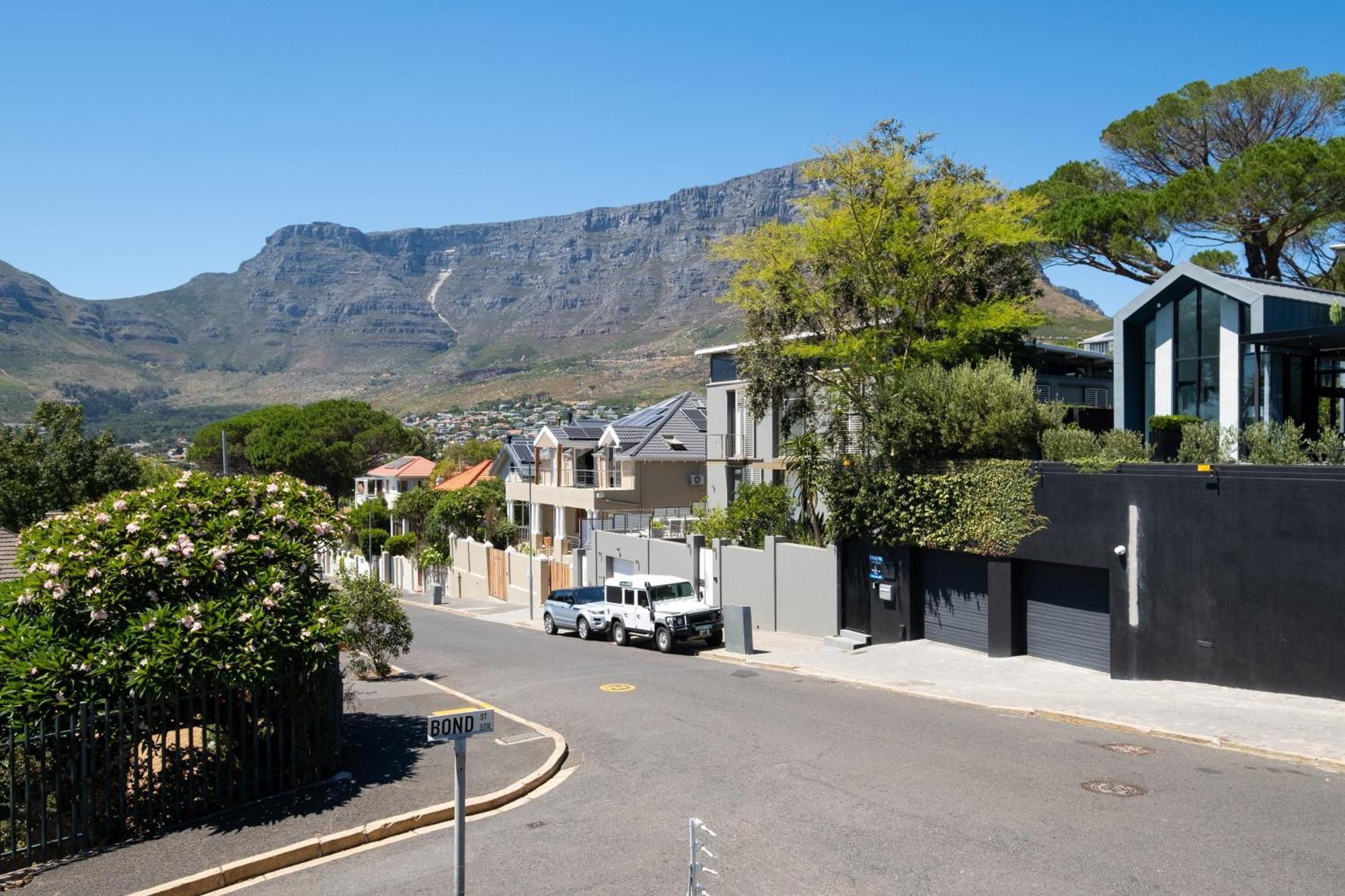Tamboerskloof Luxury Apartment. Apartment